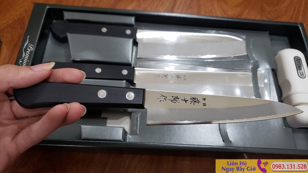 Dao Nhat Cooking Knife